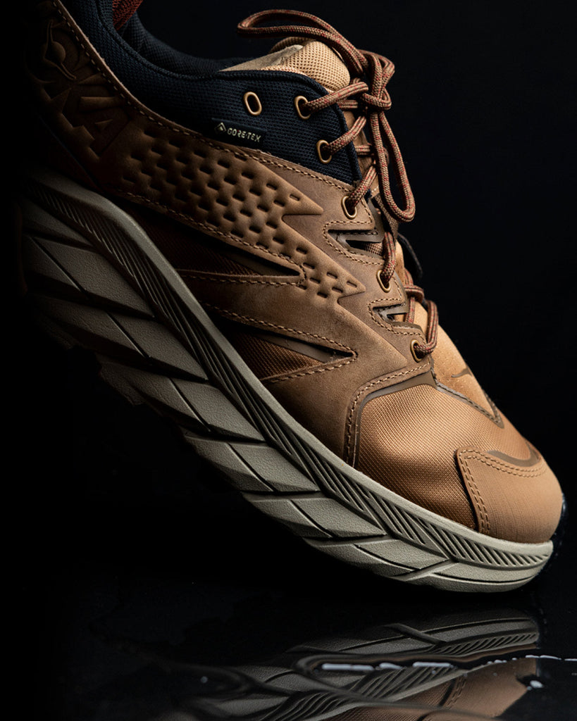 HOKA ONE ONE SPECIMEN TOULOUSE